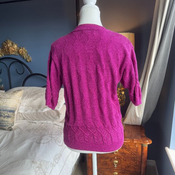 Vintage Eatons Fuschia and Gold Short  Sleeve Sweater - Picture 4 of 10